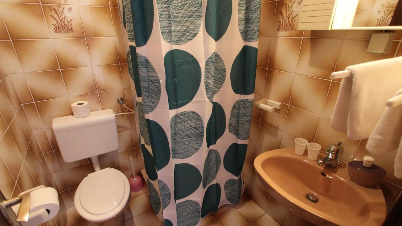 Room Jelka 3 Малинска Экстерьер фото