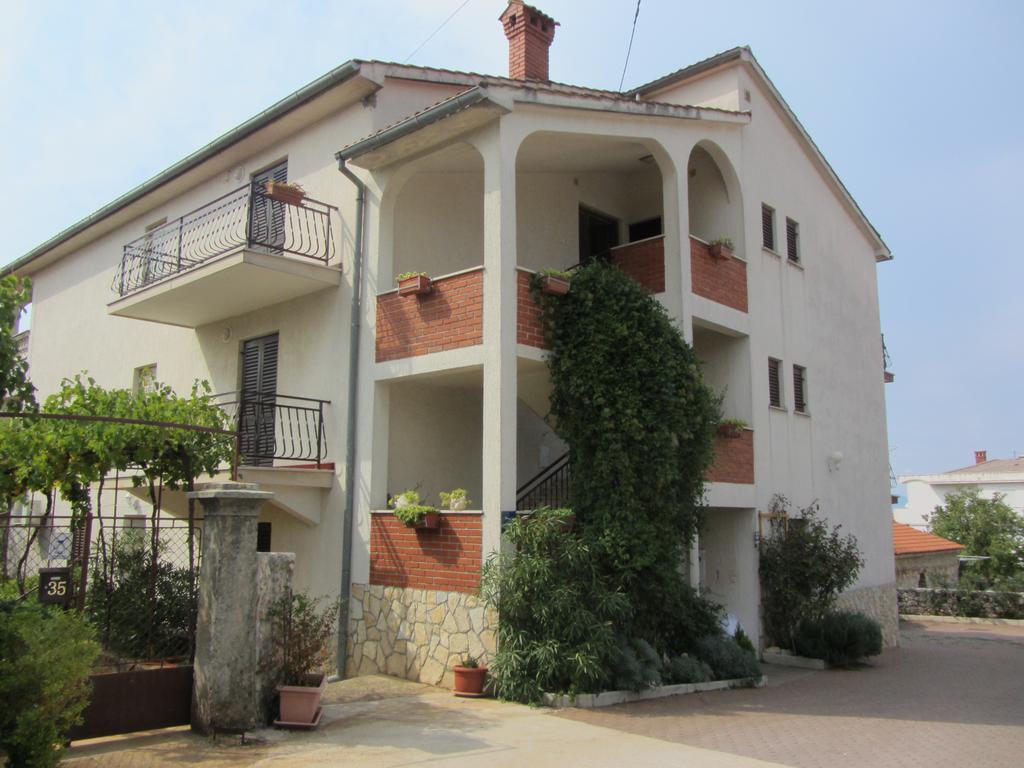 Room Jelka 3 Малинска Номер фото